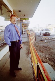 Photograph - Newspower Newsagency 282 Hampshire Road Sunshine 1999 Photographs, Sunshine Advocate, 5th May 1999