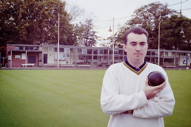 Photograph - Sunshine Bowling Club Anderson Road Sunshine 2000 Photographs, Tom Ramsay, 16th June 2000