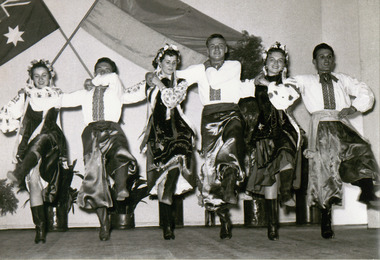 Photo, Ukrainian Dance Group, Sonasnyj Promin
