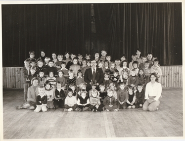 photo, School photo of Students and Teachers of Ivan Franko school 1970's