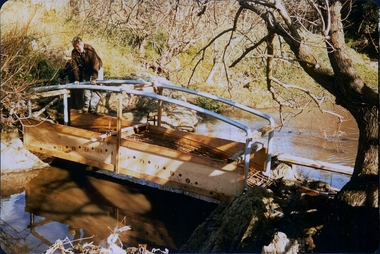 Installing Clifton Bridge, 1979-1980