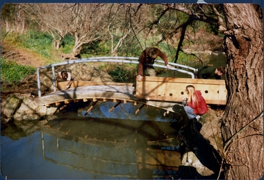 Clifton Bridge: removing the frame, 1979-1980