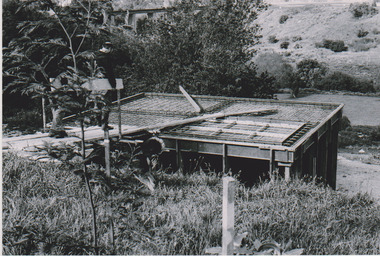 Building 1st ranger's hut, 1979