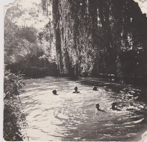 Swimming hole at back of 16 Rockbeare Gve 1914 (or c 1936), 1914-1936