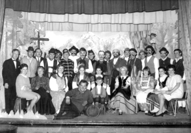 Photo of the Finale of the play Divji lovec - The Poacher, Finale photo of the play Divji lovec - The Poacher, 1968
