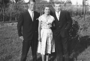 Camp Latina photo, Camp latina, 1960, L Markic, Rikarda Koloini and I Mihelj