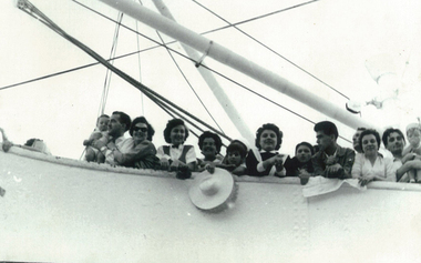 Photo, Bole family on Toscana, 1955, 1955