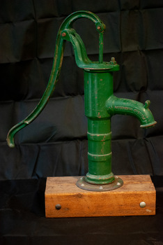 Full view of pump from side angle