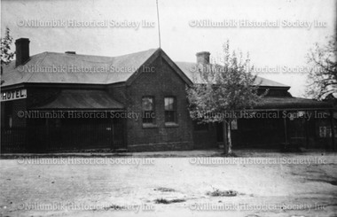 Photograph - Black & white photograph, Royal Mail Hotel Chute Street Diamond Creek