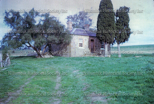 Ellis Cottage colour photo taken in 1973