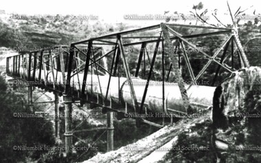 Maroondah Aqueduct pipeline across Plenty River