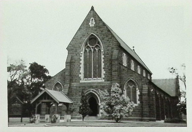 Photograph - Holy Trinity Church, Williamstown