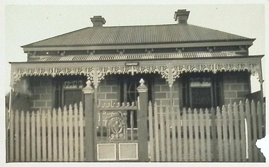 Photograph - Kororoit Creek Road, Williamstown, No.128
