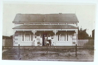 Photograph - Bayview Street, Williamstown, No.20