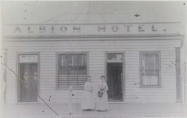 Photograph - Albion Hotel, Williamstown, c.1880's