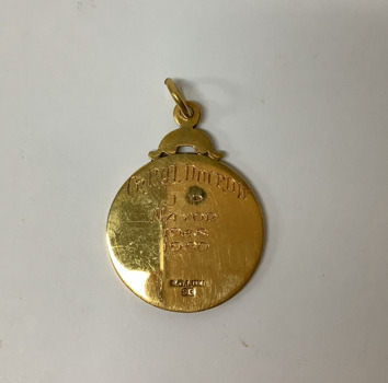 "CR R. A. E. DUCROW/J.P./MAYOR/1948/1960/KGLUKE/9C"