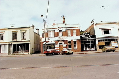 Photograph - Nelson Place, Bayview Hotel