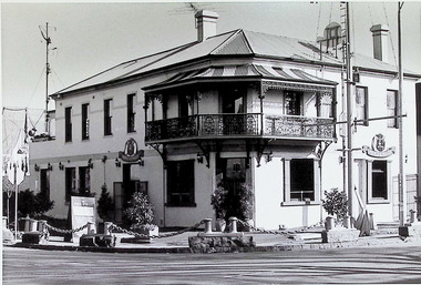 Photograph - Nelson Place, Prince of Wales Hotel, 1993