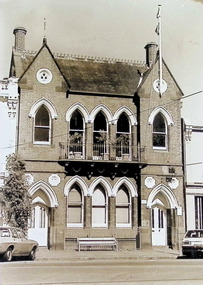 Photograph - Nelson Place, ES&A Bank