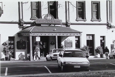 Photograph - Nelson Place, Customs House Hotel, 1994