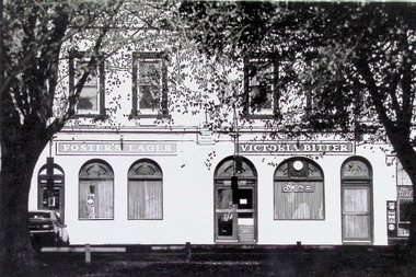 Photograph - Nelson Place, Customs House Hotel, 1960's