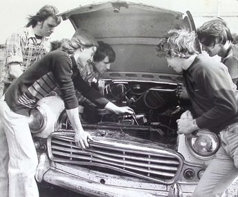 Photograph - Students at Newport College of TAFE
