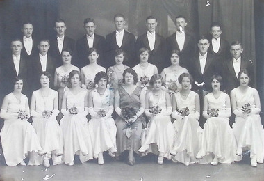 Photograph - Debutante Set, 1924, Williamstown Town Hall