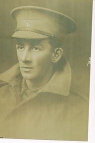 Photograph of WW1 soldier Thomas Edmund Peel, circa 1914-1918