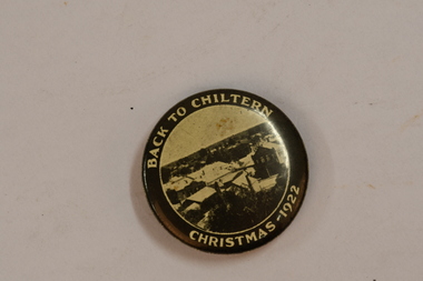 Badge "Back to Chiltern Christmas1922", 1922