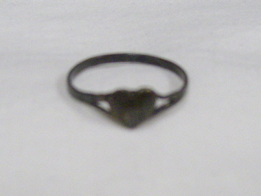 Ring, 1940's