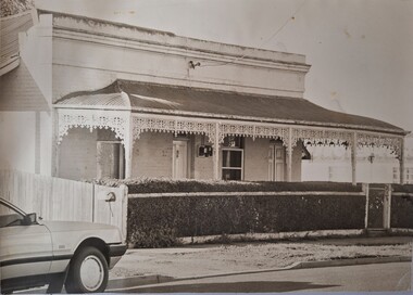 Photograph, Contemporary Thomas Hogan House