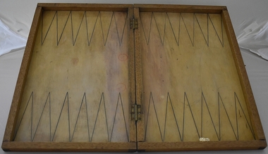 Leisure object - board game, Backgammon, 1940's