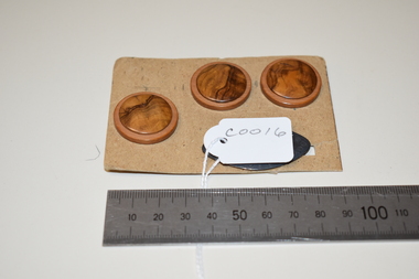 Buttons, c1940
