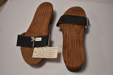 Sandals - female, 1940's