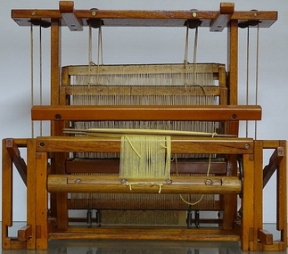 Loom, 1940's