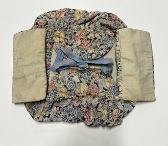 Accessory - Handkerchief holder, 1940's