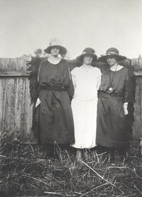 Photograph, Connor Sisters, 2001