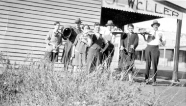 Photograph, Bluebird Cafe Proprietors