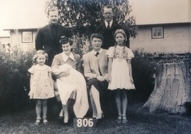 Photograph, Hottelmann and  Dannenberg Families