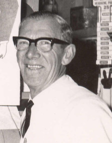 Photograph, Bert Dowell