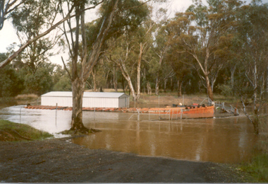 Photograph, Paddle Steamer "Arbuthnot", 1986
