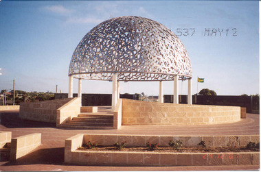 Photograph, Memorial to HMAS Sydney