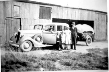 Photograph, Hogan Family