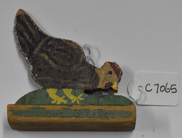 Hen - Wooden, 1940's