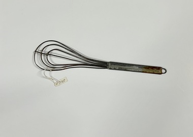 Whisk, 1940's