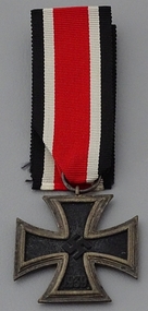 Medal - Iron Cross, Gefreiter Franz Rapp, 1940's
