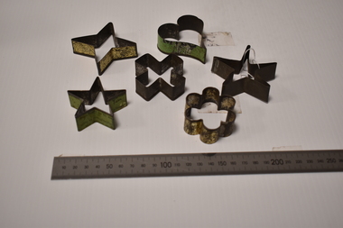 Domestic object - Biscuit cutters, 1940-1945
