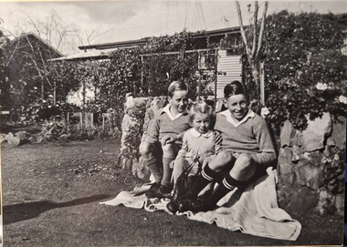 Photograph, Haering Children, 1942