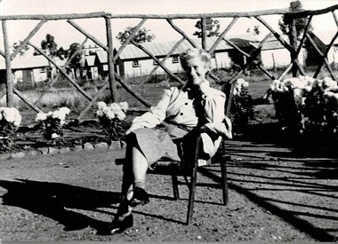 Photograph, 1947
