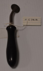Dressmakers Tracing wheel